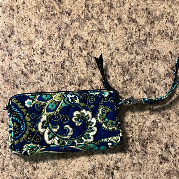 Vera Bradley Rhythm and Blues Wristlet - Like New - Picture 7 of 9